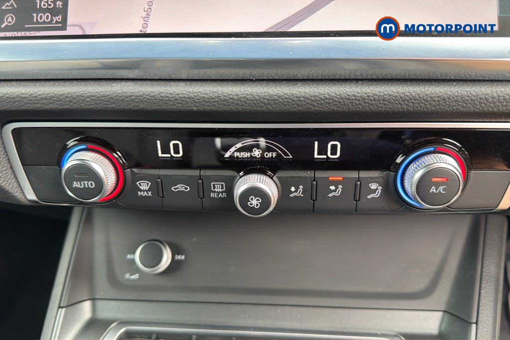 Audi Q3 Black Edition Manual Petrol SUV - Stock Number (1660599) - 12th supplementary image