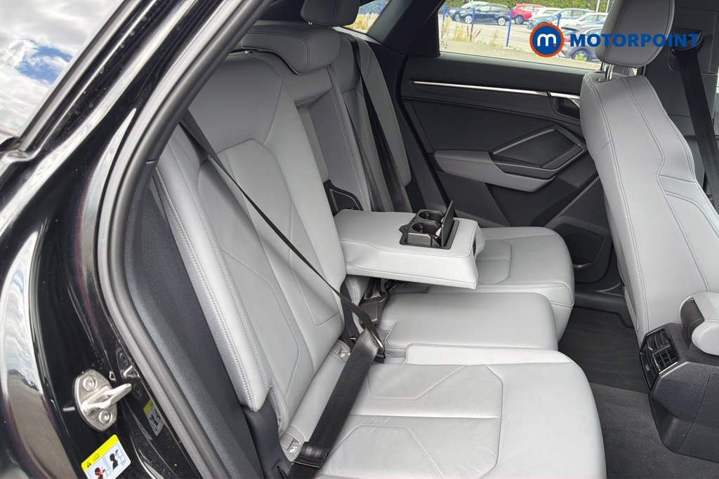 Audi Q3 Black Edition Manual Petrol SUV - Stock Number (1660599) - 28th supplementary image