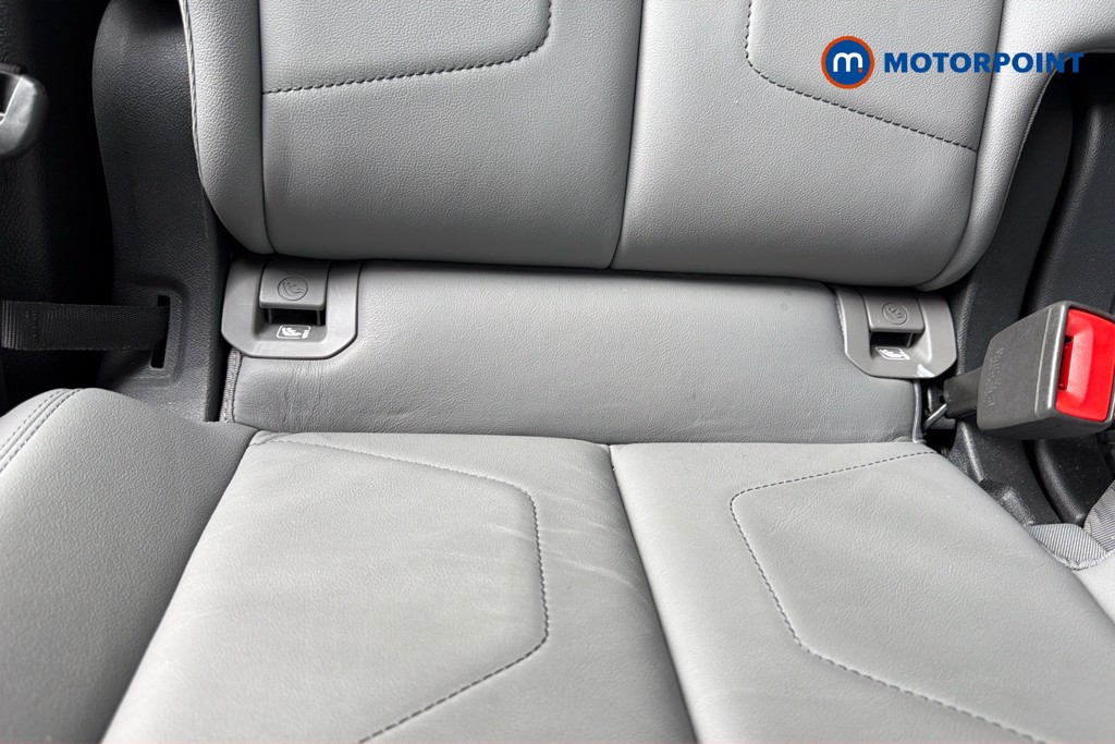 Audi Q3 Black Edition Manual Petrol SUV - Stock Number (1660599) - 29th supplementary image