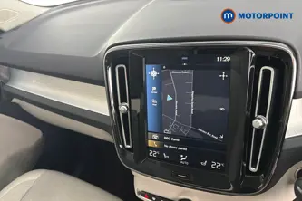 Volvo Xc40 Momentum Automatic Petrol SUV - Stock Number (1660856) - 9th supplementary image