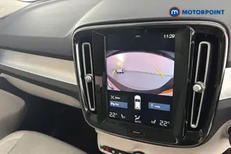 Volvo Xc40 Momentum Automatic Petrol SUV - Stock Number (1660856) - 13th supplementary image