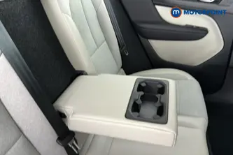 Volvo Xc40 Momentum Automatic Petrol SUV - Stock Number (1660856) - 26th supplementary image