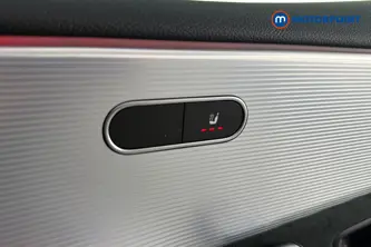 Mercedes-Benz A Class Amg Line Automatic Petrol Hatchback - Stock Number (1660884) - 14th supplementary image