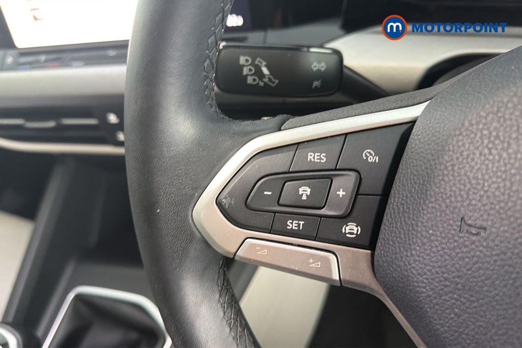 Volkswagen Golf Life Manual Petrol Hatchback - Stock Number (1660927) - 4th supplementary image