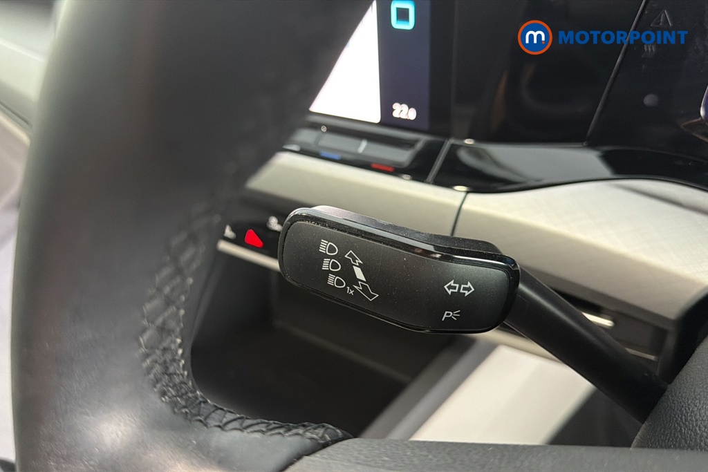 Volkswagen Golf Life Manual Petrol Hatchback - Stock Number (1660927) - 5th supplementary image