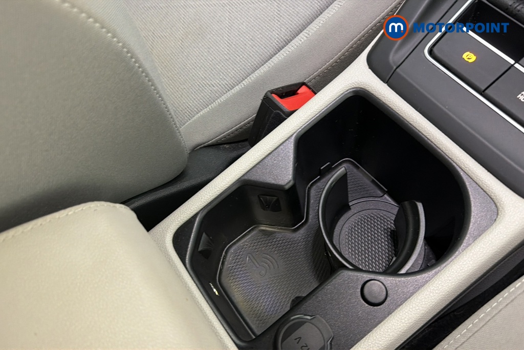 Volkswagen Golf Life Manual Petrol Hatchback - Stock Number (1660927) - 16th supplementary image