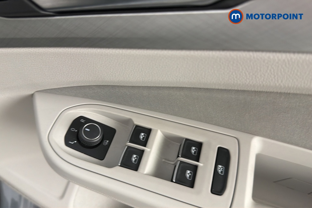 Volkswagen Golf Life Manual Petrol Hatchback - Stock Number (1660927) - 19th supplementary image