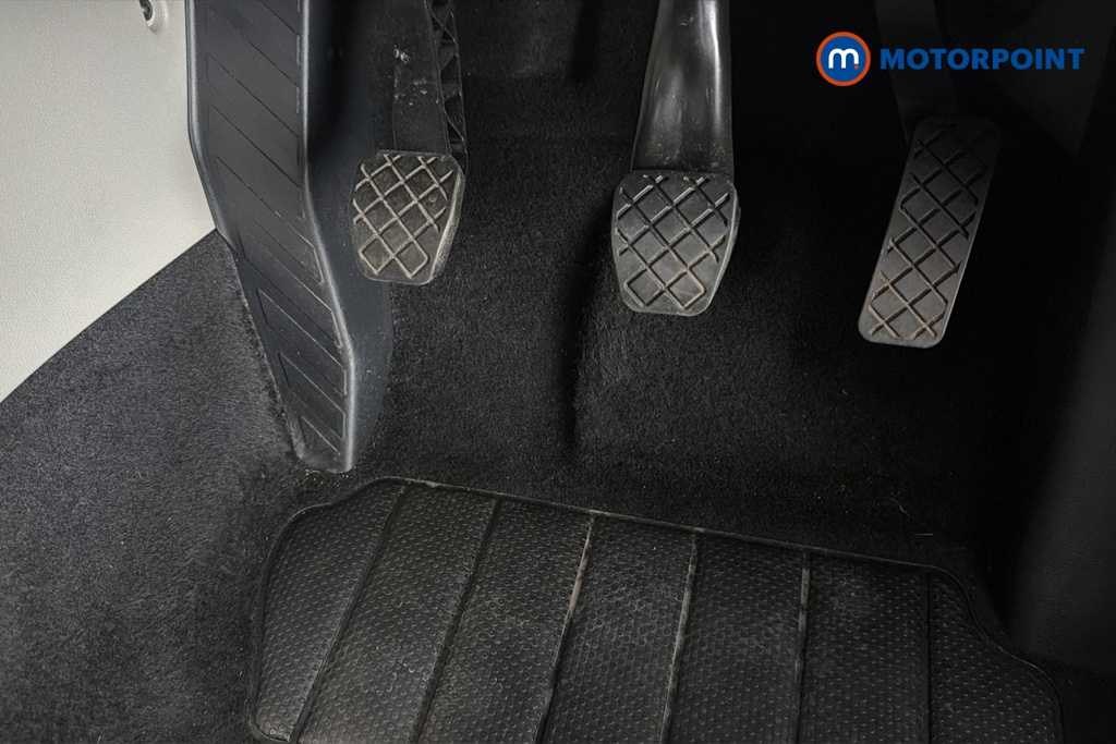 Volkswagen Golf Life Manual Petrol Hatchback - Stock Number (1660927) - 24th supplementary image
