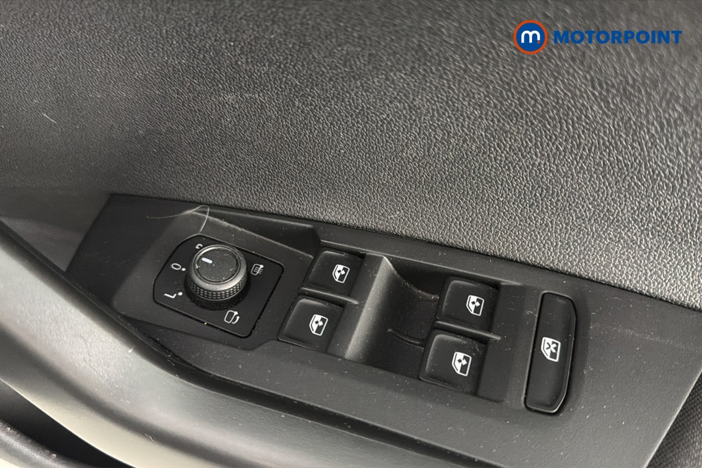Volkswagen Taigo Life Automatic Petrol SUV - Stock Number (1661098) - 19th supplementary image
