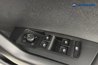 Volkswagen Taigo Life Automatic Petrol SUV - Stock Number (1661098) - 19th supplementary image