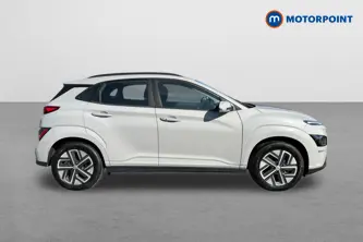 Hyundai Kona Se Connect Automatic Electric SUV - Stock Number (1661384) - Drivers side