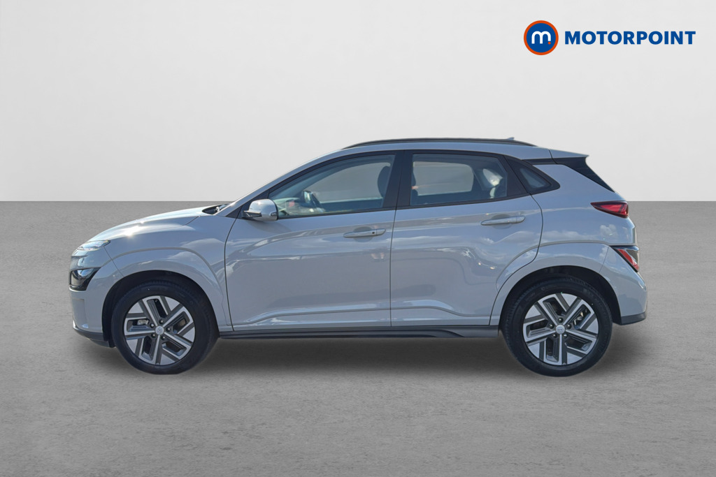 Hyundai Kona Se Connect Automatic Electric SUV - Stock Number (1661384) - Passenger side