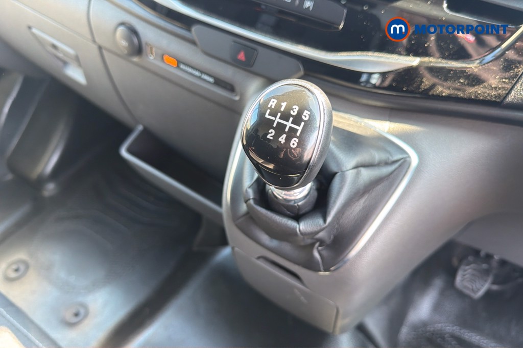 Ford Transit Limited Manual Diesel High Volume-High Roof Van - Stock Number (1661552) - 15th supplementary image