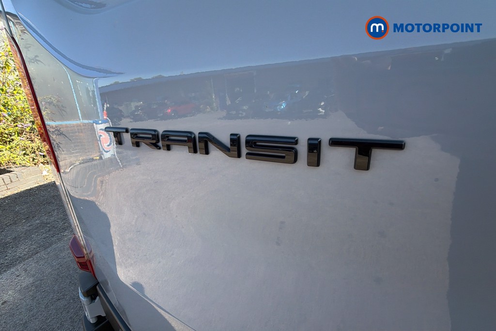 Ford Transit Limited Manual Diesel High Volume-High Roof Van - Stock Number (1661552) - 37th supplementary image