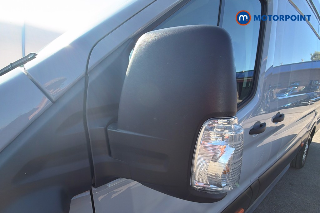 Ford Transit Limited Manual Diesel High Volume-High Roof Van - Stock Number (1661552) - 43rd supplementary image