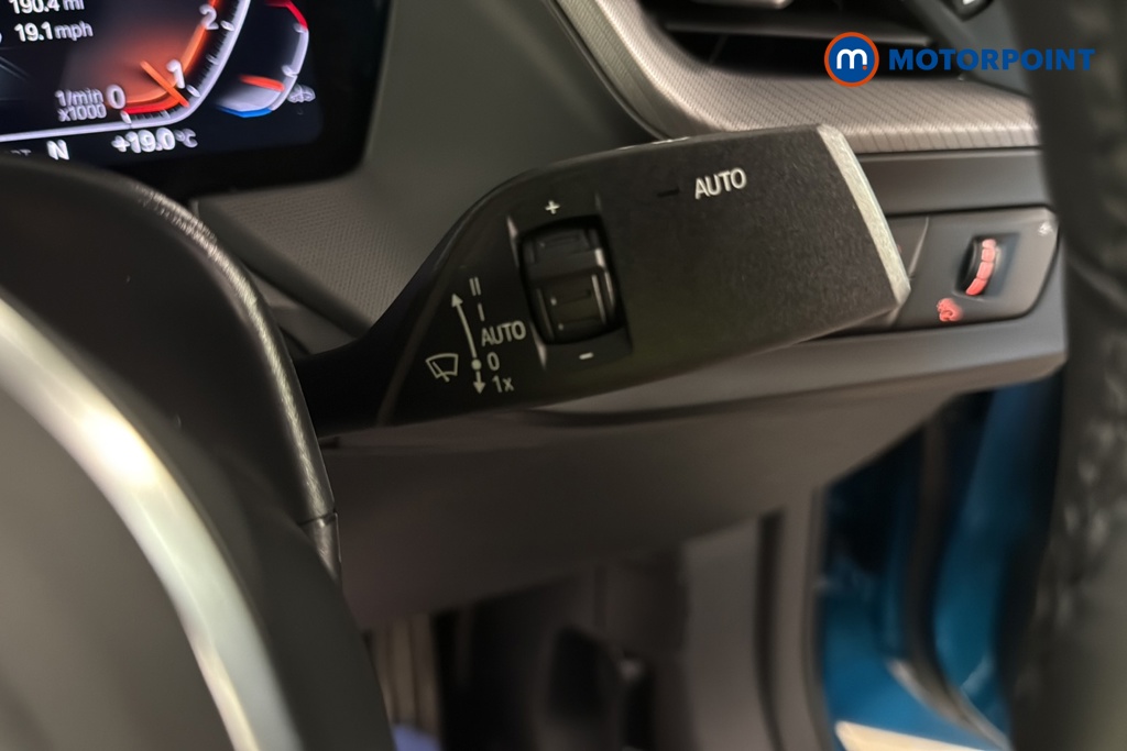BMW 2 Series M Sport Manual Petrol Saloon - Stock Number (1661652) - 6th supplementary image