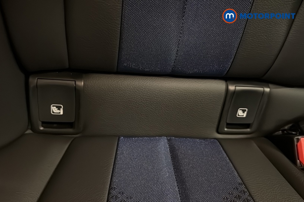 BMW 2 Series M Sport Manual Petrol Saloon - Stock Number (1661652) - 27th supplementary image