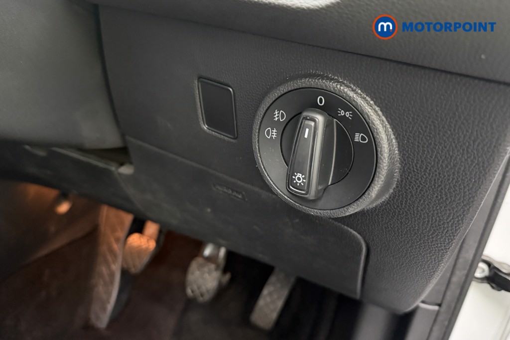 Seat Ateca Se Technology Manual Petrol SUV - Stock Number (1661798) - 17th supplementary image