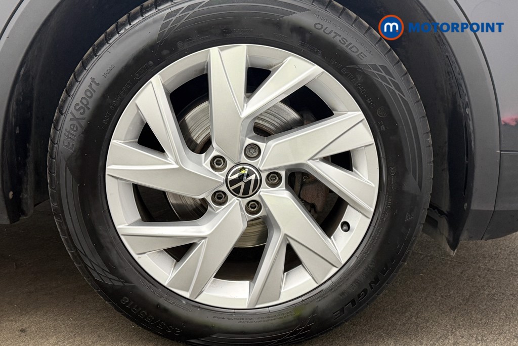Volkswagen Tiguan Life Manual Petrol SUV - Stock Number (1661802) - 4th supplementary image