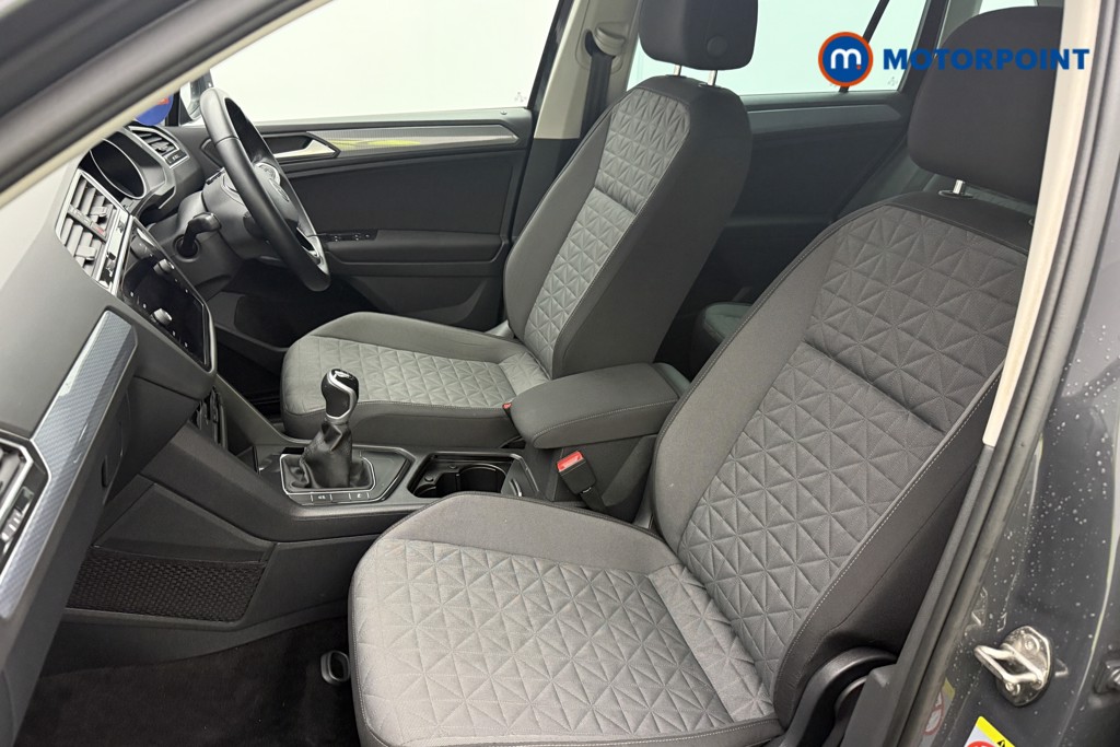 Volkswagen Tiguan Life Manual Petrol SUV - Stock Number (1661802) - 6th supplementary image