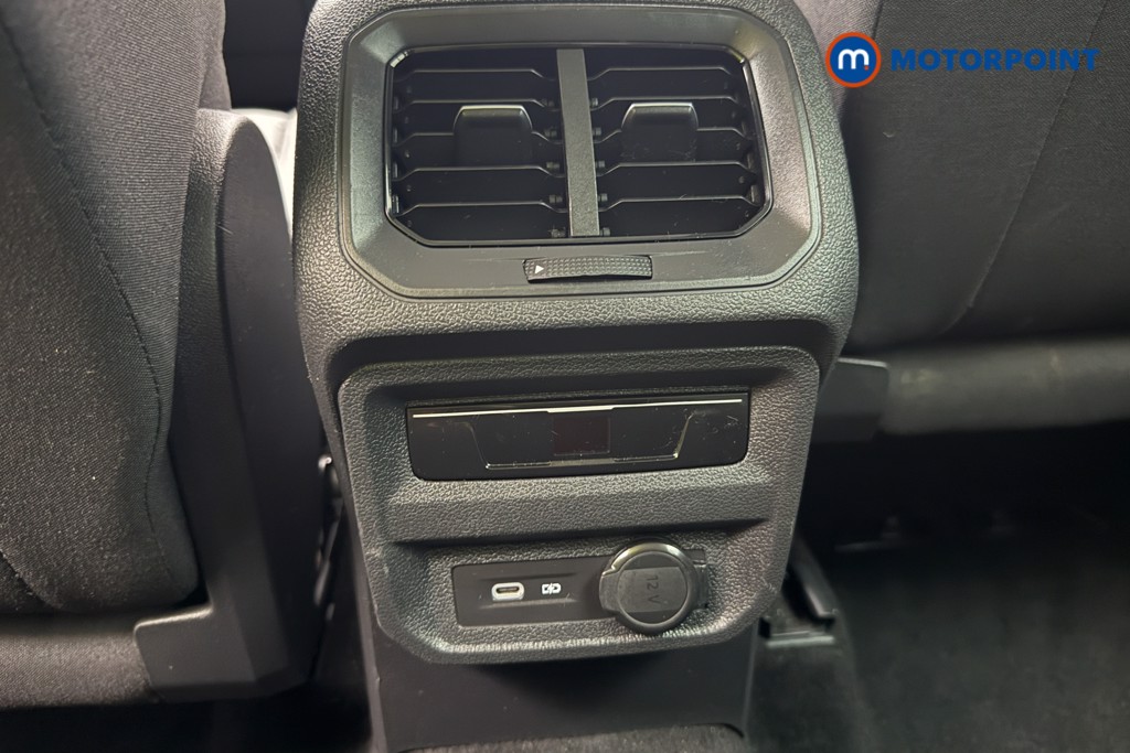 Volkswagen Tiguan Life Manual Petrol SUV - Stock Number (1661802) - 10th supplementary image