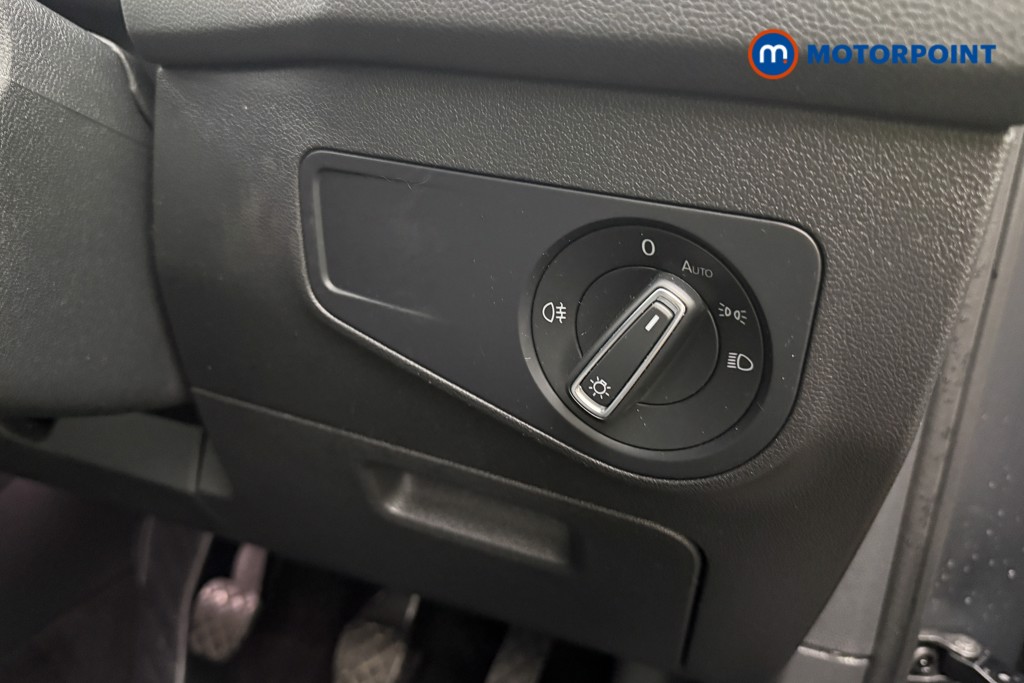 Volkswagen Tiguan Life Manual Petrol SUV - Stock Number (1661802) - 17th supplementary image