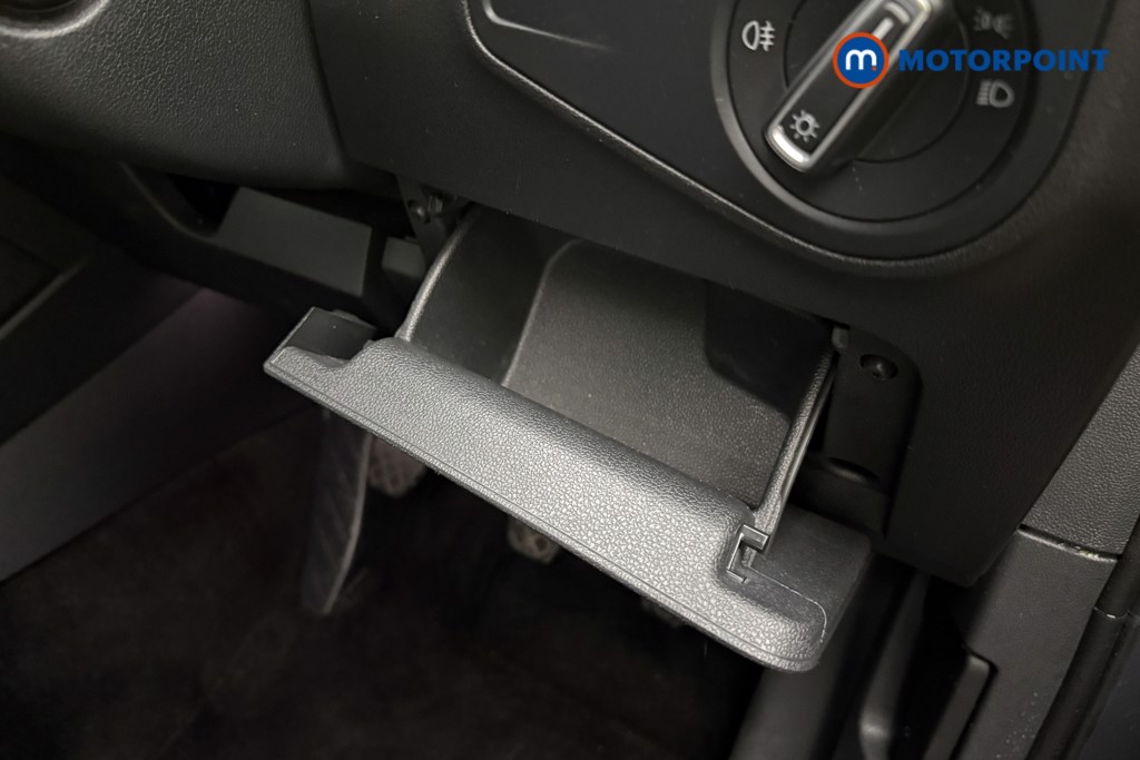 Volkswagen Tiguan Life Manual Petrol SUV - Stock Number (1661802) - 18th supplementary image