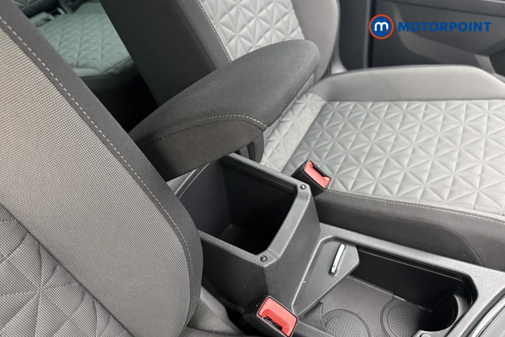 Volkswagen Tiguan Life Manual Petrol SUV - Stock Number (1661802) - 19th supplementary image