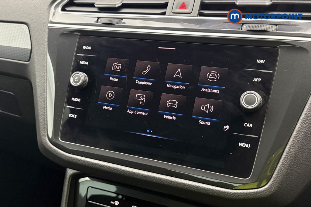 Volkswagen Tiguan Life Manual Petrol SUV - Stock Number (1661802) - 30th supplementary image