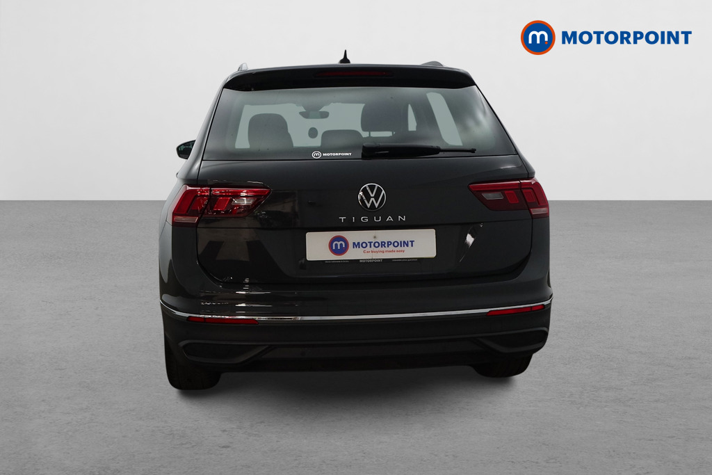 Volkswagen Tiguan Life Manual Petrol SUV - Stock Number (1661802) - Rear bumper