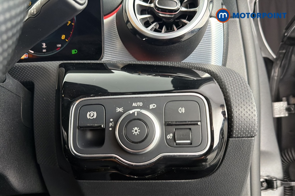 Mercedes-Benz A Class Amg Line Automatic Petrol Hatchback - Stock Number (1662014) - 11th supplementary image