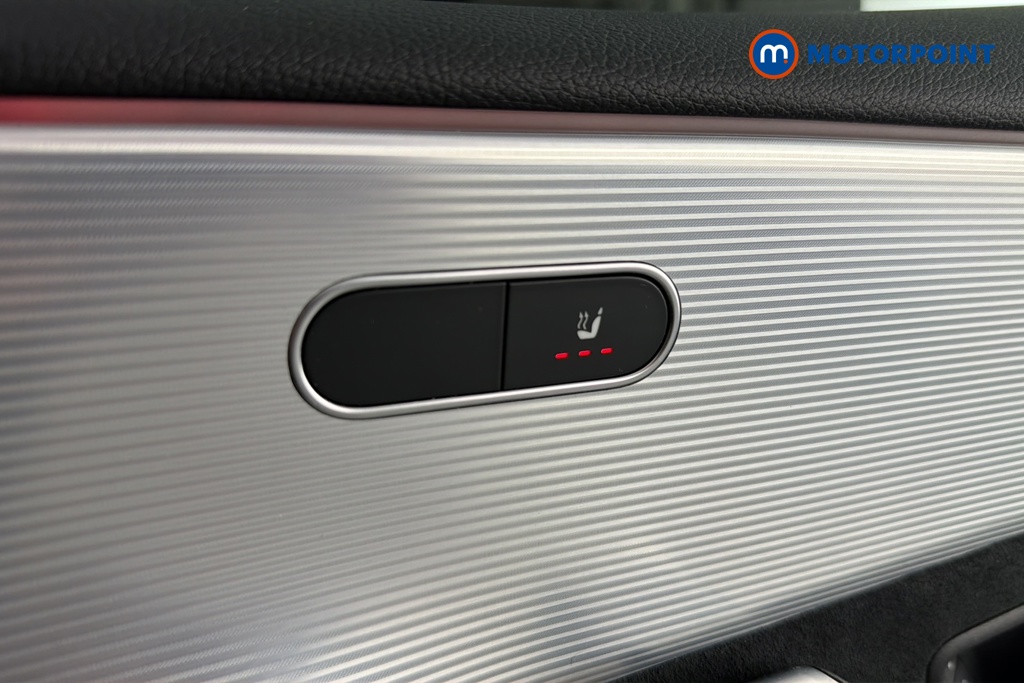 Mercedes-Benz A Class Amg Line Automatic Petrol Hatchback - Stock Number (1662014) - 14th supplementary image
