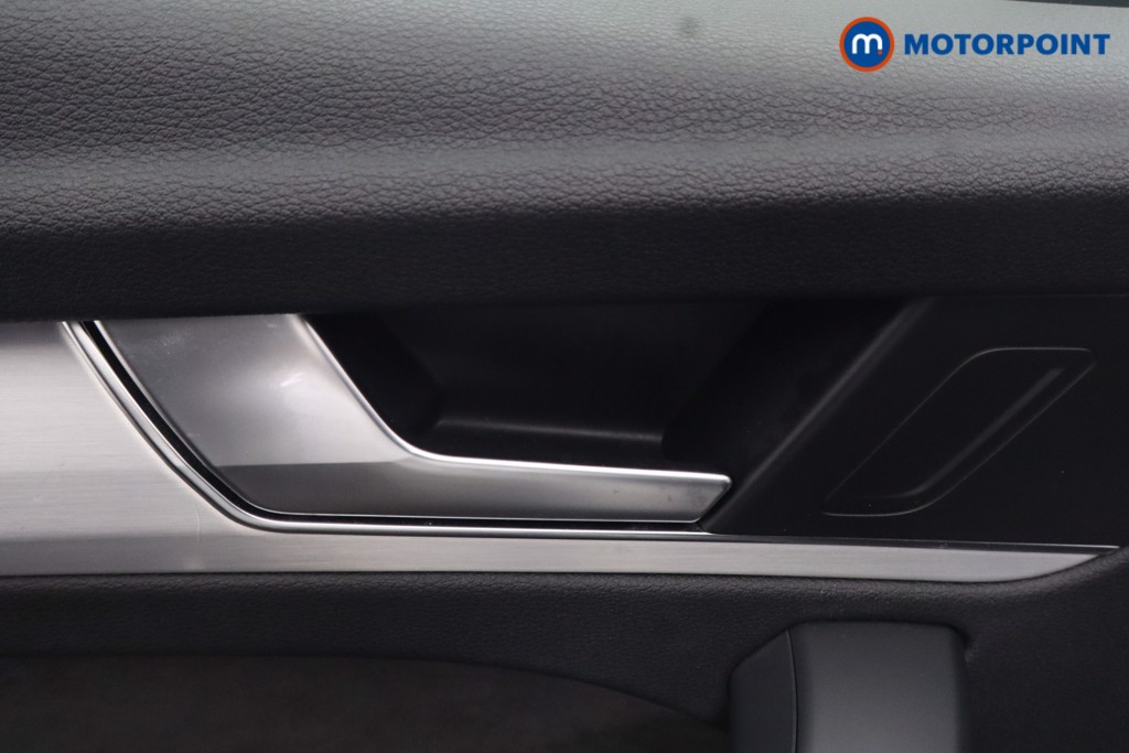 Audi Q5 S Line Automatic Petrol SUV - Stock Number (1662040) - 42nd supplementary image