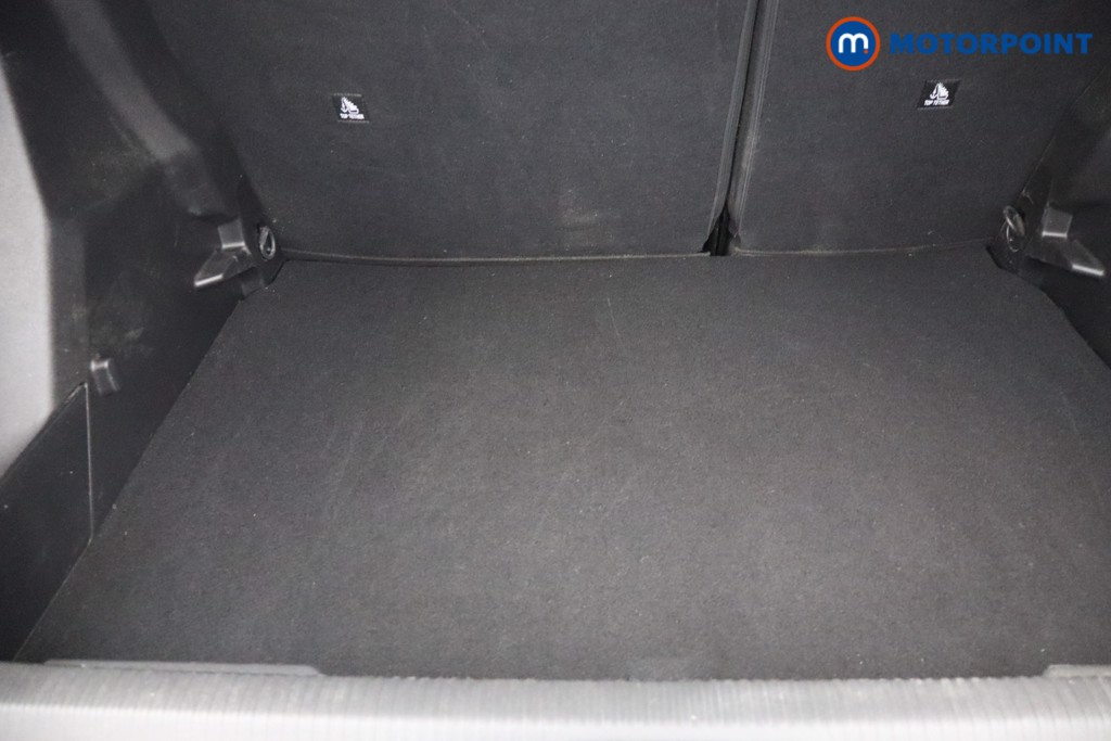 Peugeot 2008 Allure Manual Petrol SUV - Stock Number (1662269) - 5th supplementary image