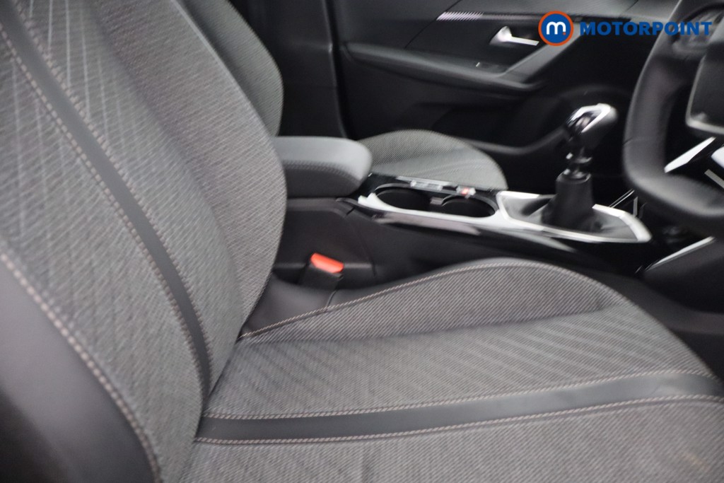 Peugeot 2008 Allure Manual Petrol SUV - Stock Number (1662269) - 11th supplementary image