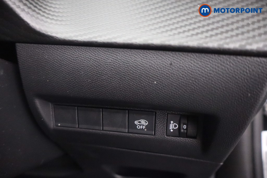 Peugeot 2008 Allure Manual Petrol SUV - Stock Number (1662269) - 12th supplementary image