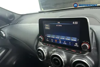 Nissan Juke N-Connecta Automatic Petrol SUV - Stock Number (1662274) - 8th supplementary image