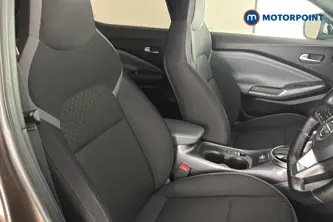 Nissan Juke N-Connecta Automatic Petrol SUV - Stock Number (1662274) - 22nd supplementary image