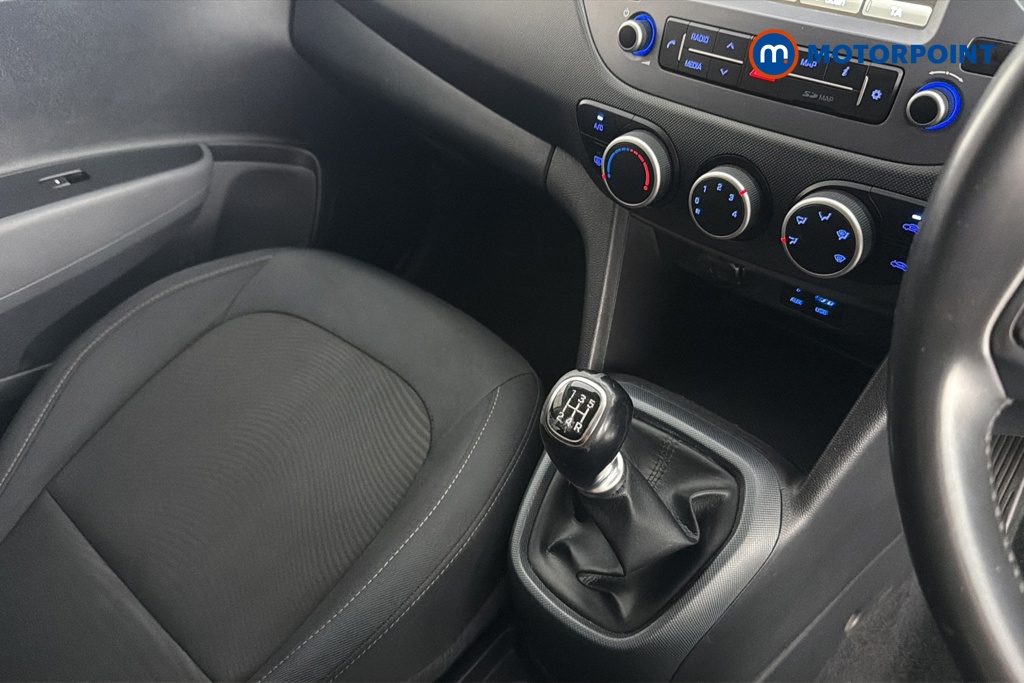 Hyundai I10 Play Manual Petrol Hatchback - Stock Number (1662629) - 15th supplementary image