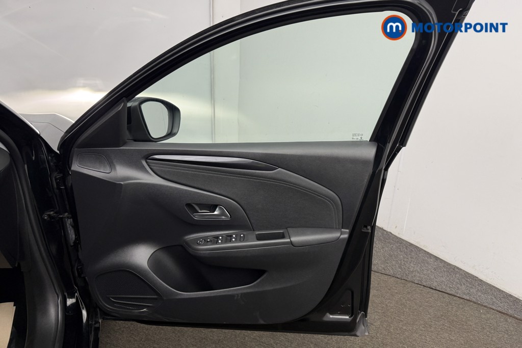 Vauxhall Corsa Elite Edition Manual Petrol Hatchback - Stock Number (1662729) - 17th supplementary image