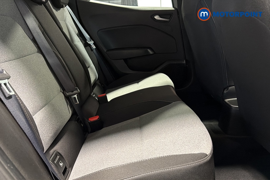 Renault Clio Evolution Manual Petrol Hatchback - Stock Number (1662737) - 25th supplementary image