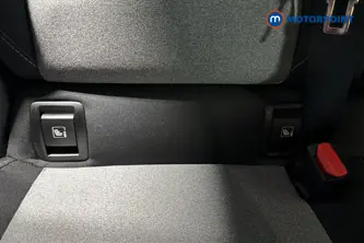 Renault Clio Evolution Manual Petrol Hatchback - Stock Number (1662737) - 27th supplementary image