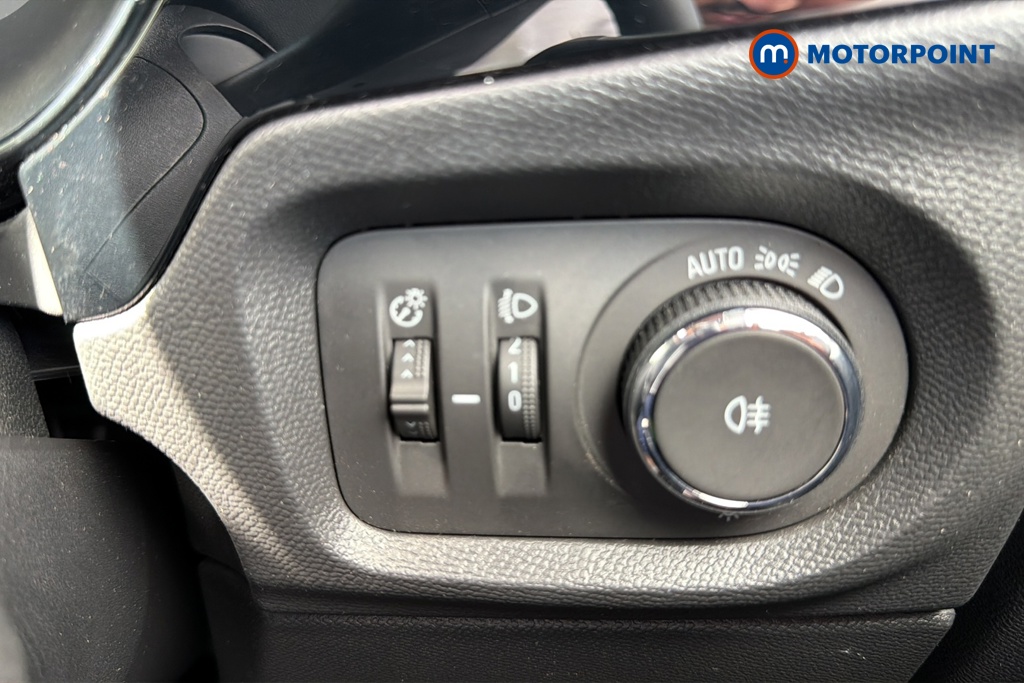 Vauxhall Corsa GS Manual Petrol Hatchback - Stock Number (1662758) - 11th supplementary image