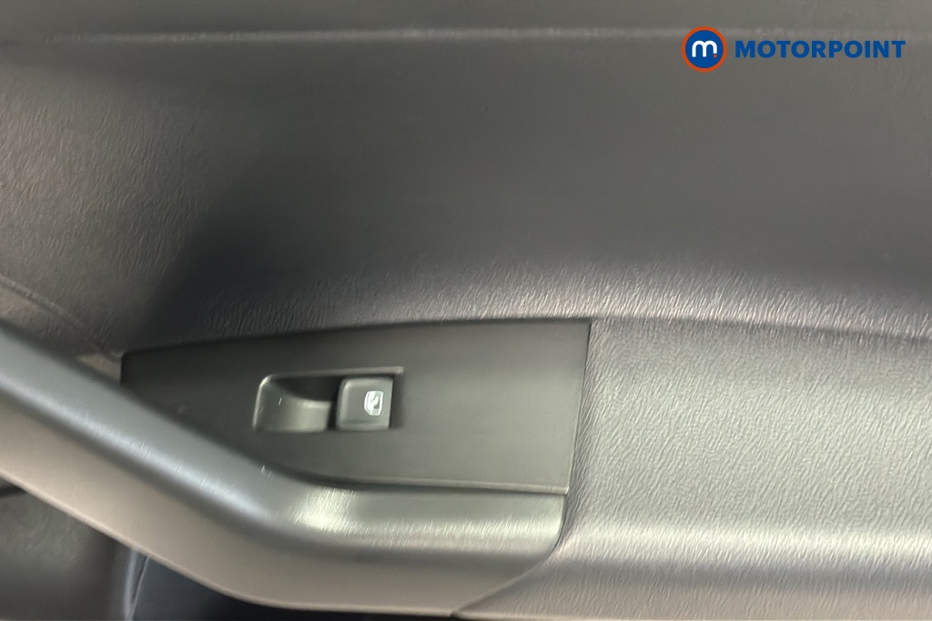 Volkswagen Polo Life Manual Petrol Hatchback - Stock Number (1662760) - 994th supplementary image