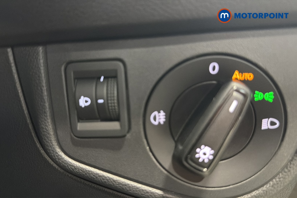 Volkswagen Polo Life Manual Petrol Hatchback - Stock Number (1662760) - 11th supplementary image