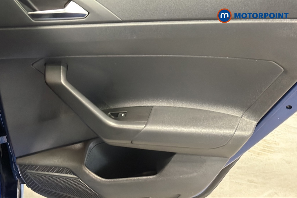 Volkswagen Polo Life Manual Petrol Hatchback - Stock Number (1662761) - 993rd supplementary image