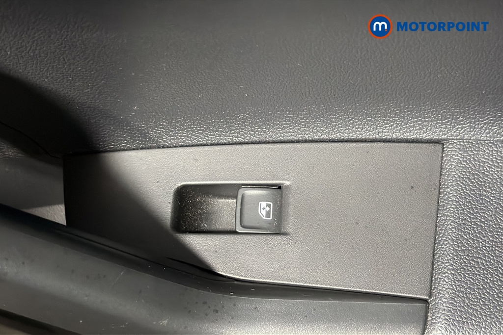 Volkswagen Polo Life Manual Petrol Hatchback - Stock Number (1662764) - 994th supplementary image
