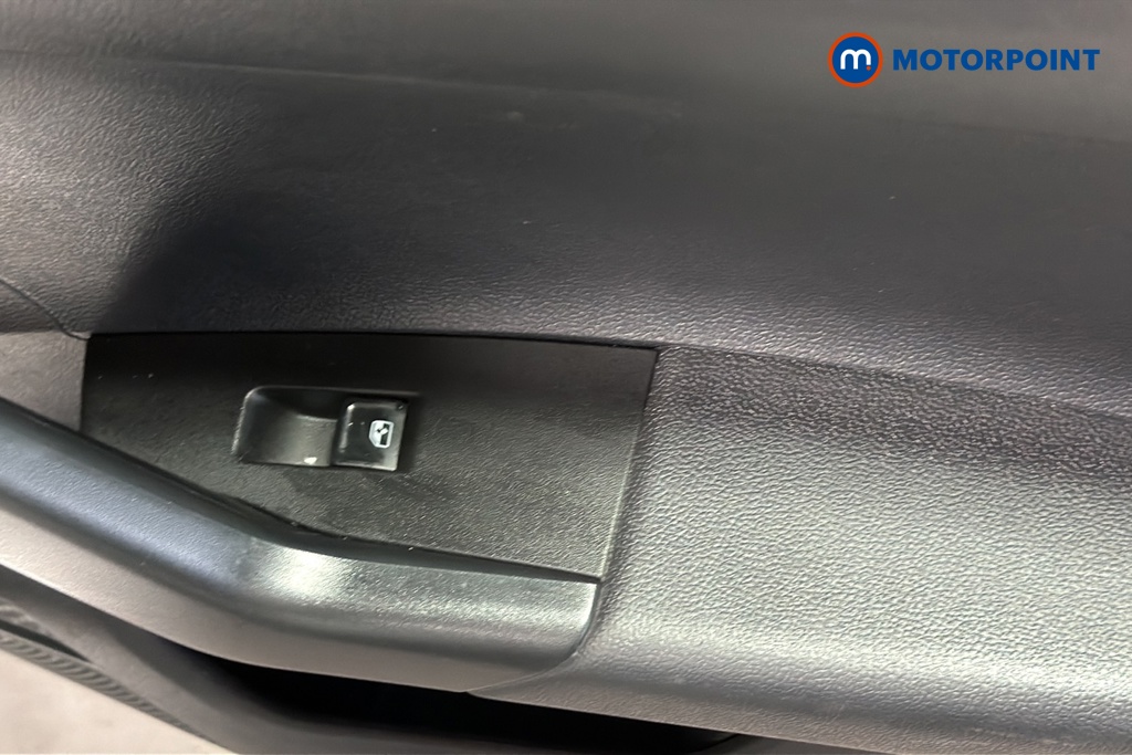 Volkswagen Polo Life Manual Petrol Hatchback - Stock Number (1662769) - 994th supplementary image