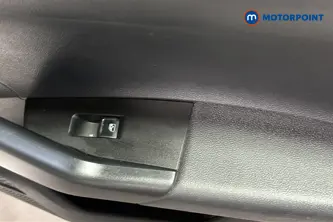 Volkswagen Polo Life Manual Petrol Hatchback - Stock Number (1662769) - 994th supplementary image