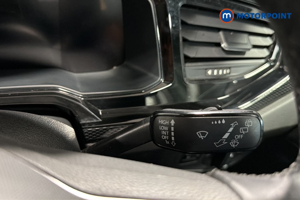 Volkswagen Polo Life Manual Petrol Hatchback - Stock Number (1662769) - 6th supplementary image